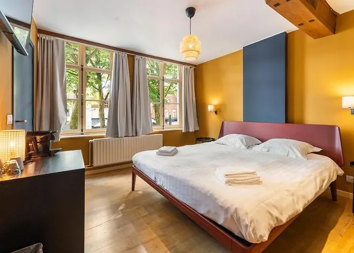 Lake Suites Bruges